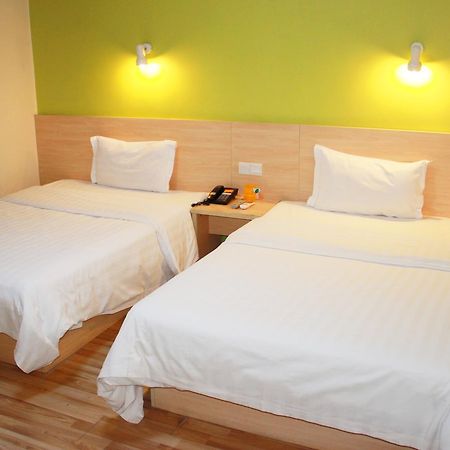 7Days Inn Huludao Xingcheng Hot Spring Street Eksteriør billede