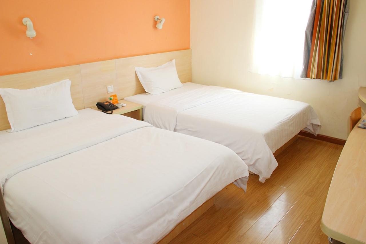 7Days Inn Huludao Xingcheng Hot Spring Street Eksteriør billede